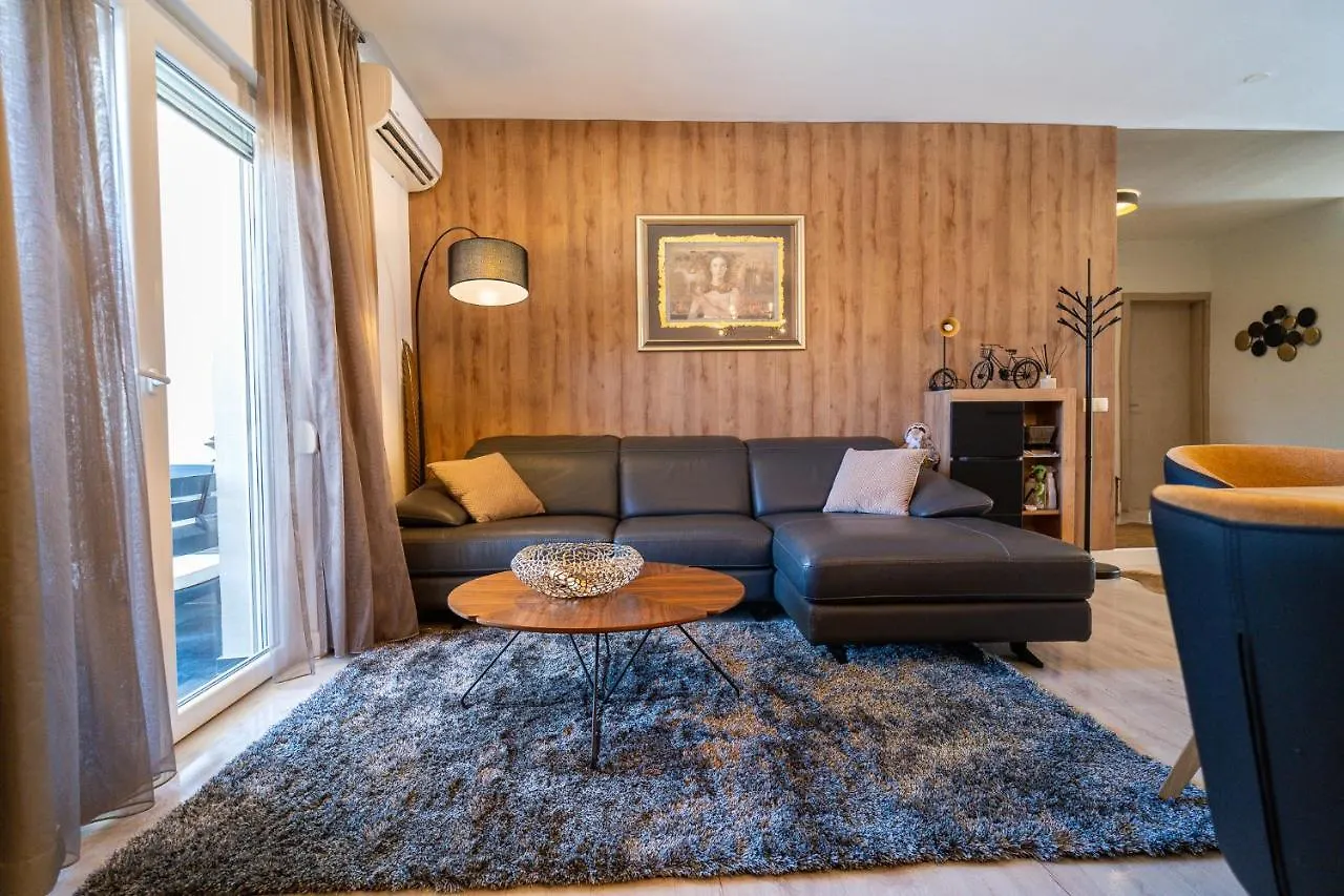 Apartment Daria Vinjerac