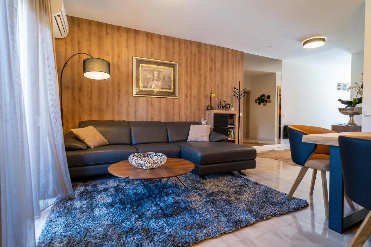Apartment Daria Vinjerac
